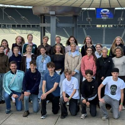 Zweimal Platz 12 in Deutschland – Stiftungsschule beeindruckt beim Bundesfinale in Berlin
